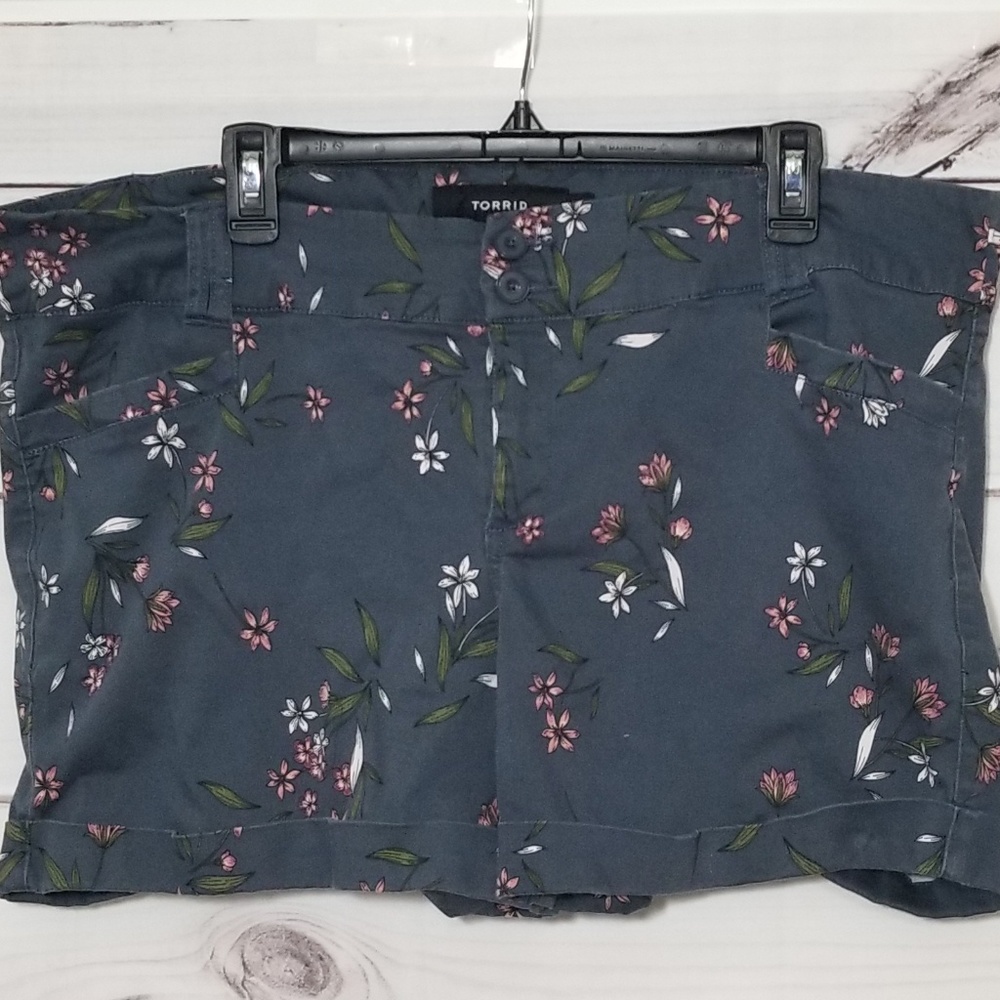 Torrid | Plus Size | Shorts | Size 22 Plus.